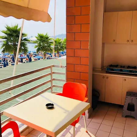 아파트 Deluxe Ocean View *